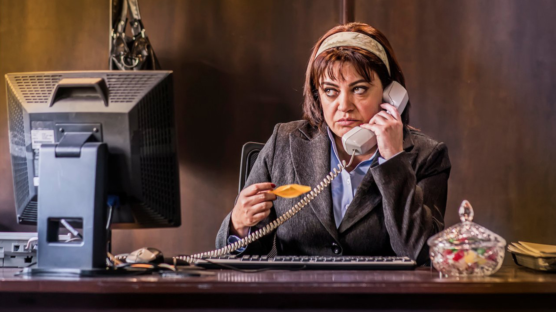 Amalia, a secretaria